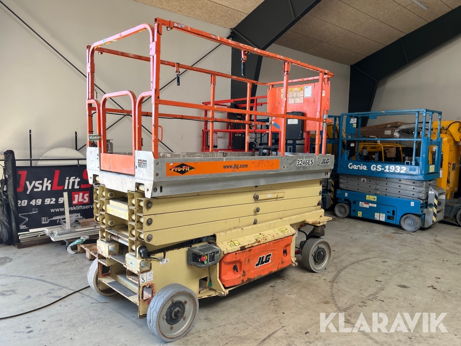 Sakselift JLG 3246ES