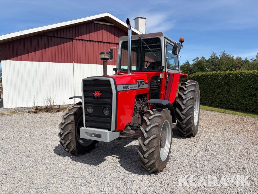 Traktor Massey Ferguson 590 turbo