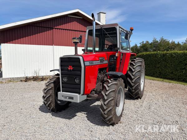 Traktor Massey Ferguson 590 turbo