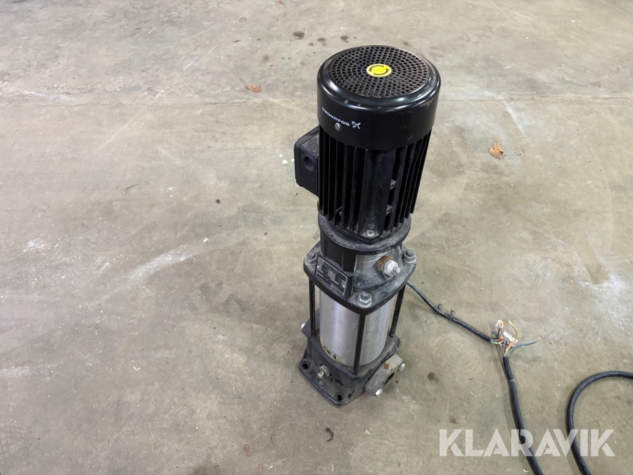 Trykpumpe Grundfoss A96516601P10724