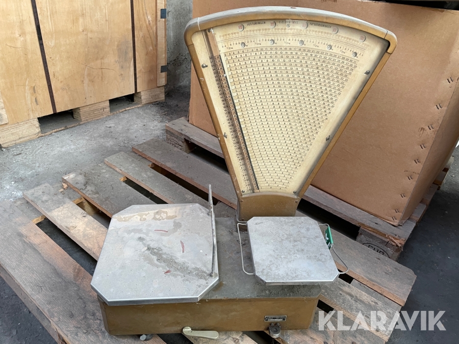 Gammel vægt Ingvald Christensen 10kg