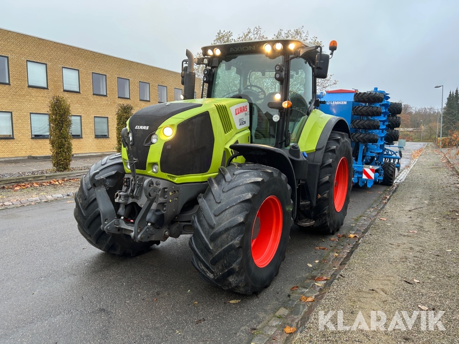 Traktor Claas Axion 850