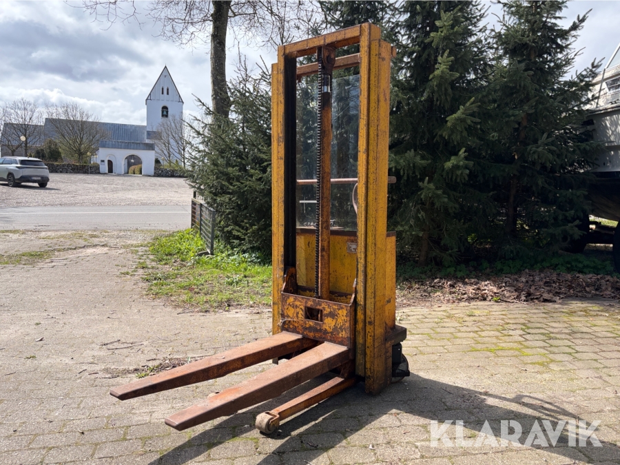Palleløfter / stabler Jungheinrich 280 T
