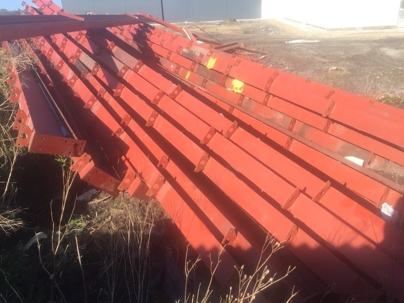 Stålspær til 900m2 hal