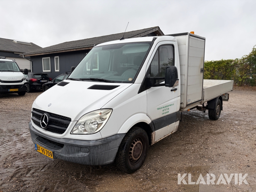 Varevogn Mercedes-Benz Sprinter 315 CDI med lad og værktøjsskab