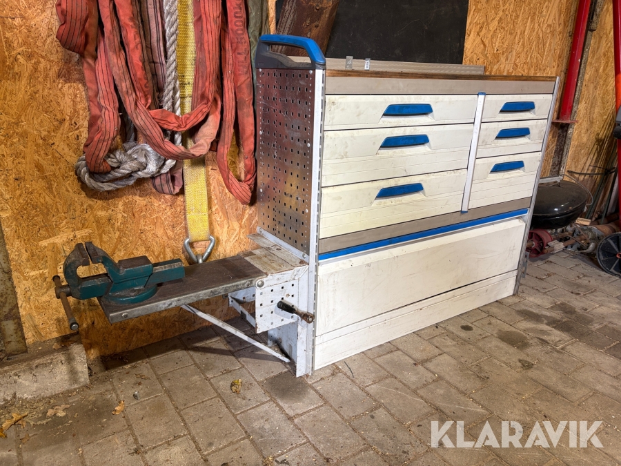 Arbejdsskabe til firmabil Sortimo globelyst