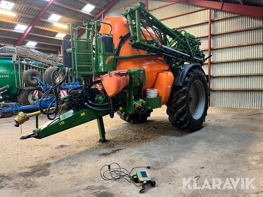 Trailersptøjte Amazone UX 5200 med 24 m bom