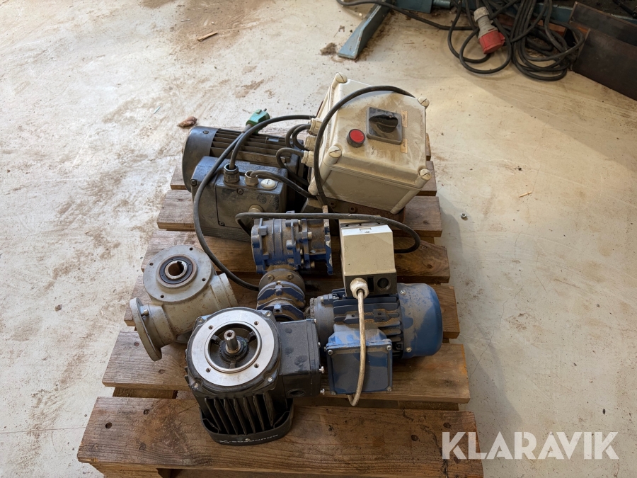 Vinkel gear og el motor med styringer Blandet lot.