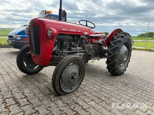 Veterantraktor Massey-Ferguson 35 spécial