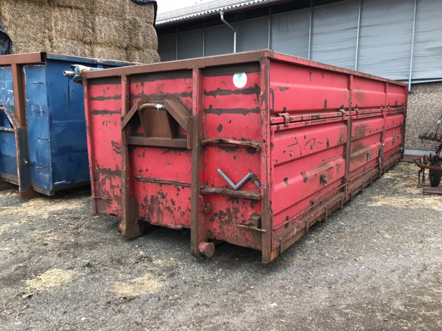 Container med presenning