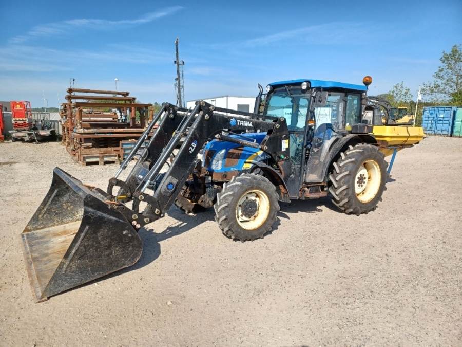 Traktor med frontlæsser