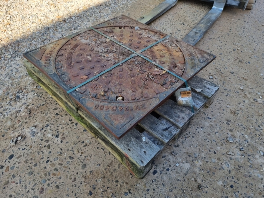 Brønddæksel m. Karm