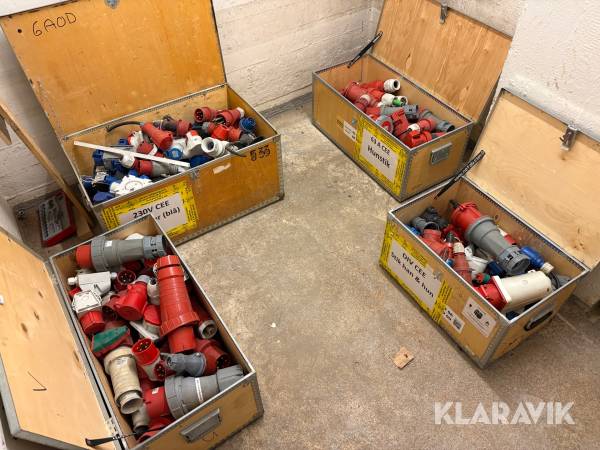 Assorterede stik - 4 kasser