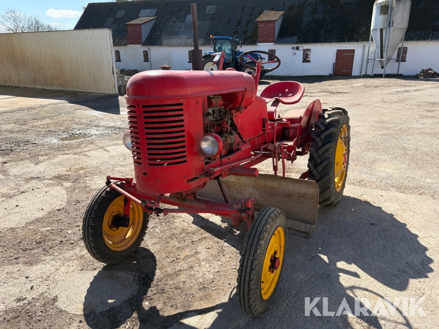 Veterantraktor Massey-Harris-Ferguson Tracteur Pony - med planeringsblad
