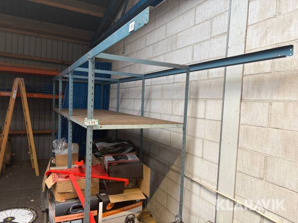 Reoler 9 fag og 20 hylder