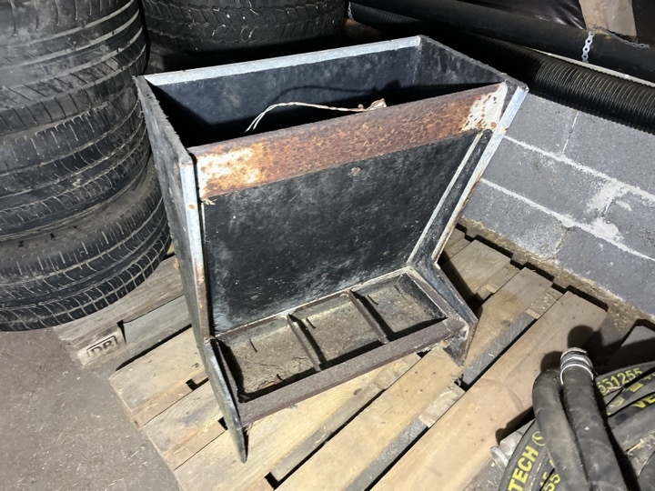 Fodertrug