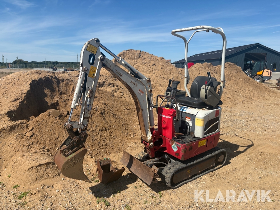 Minigraver Takeuchi TB210R med tilbehør