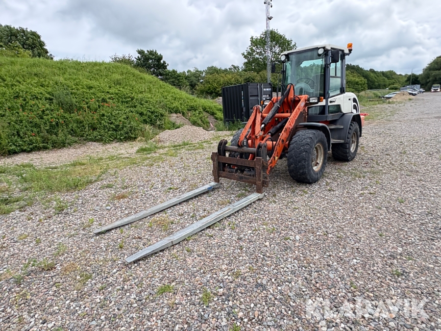 Gummihjulslæsser Terex TL 80