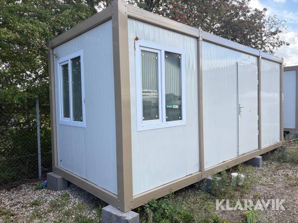 Mandskabsmodul med toilet, bad og køkken