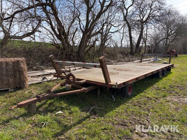 Maskintrailer fladvogn