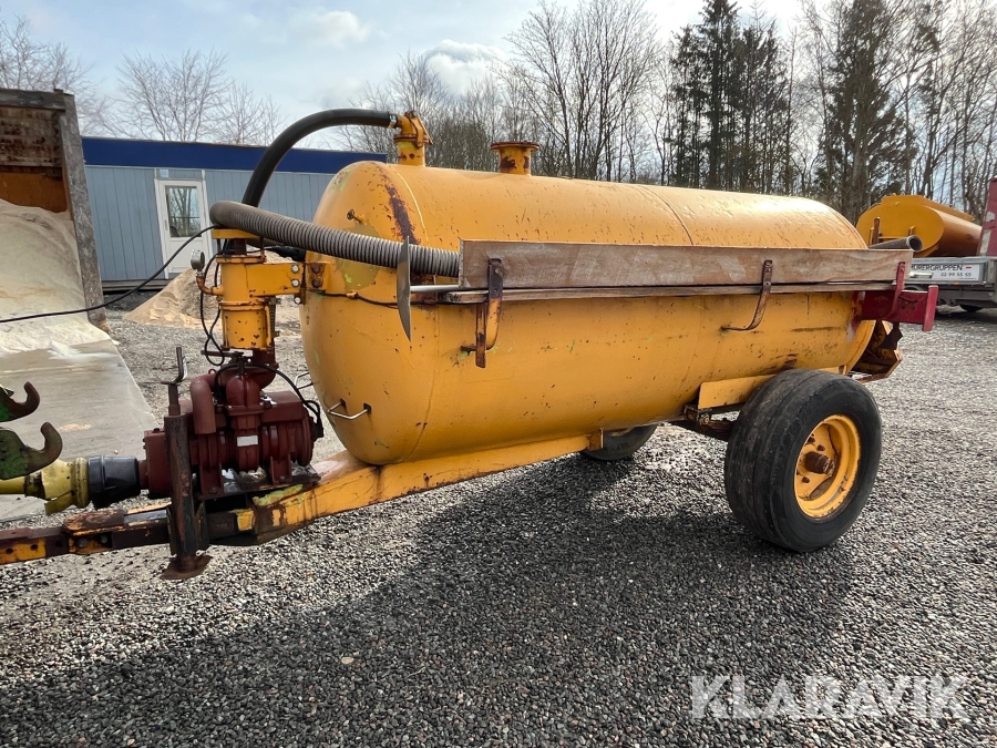 Slamsuger 4000 liter