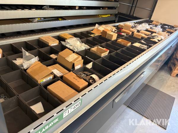 Skruer, bolte og fittings - stort lot