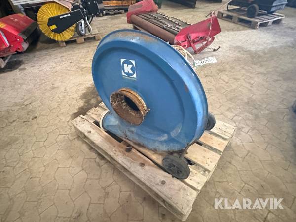 Kornblæser Kongskilde TRL 75