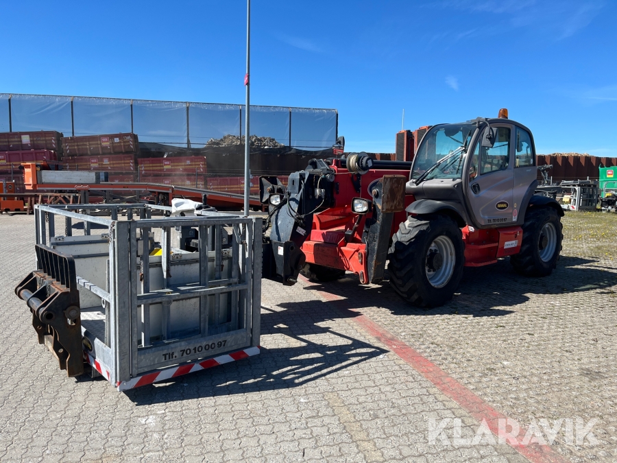Teleskoplæsser Manitou MT1440A ST3B med kurv pallegafler