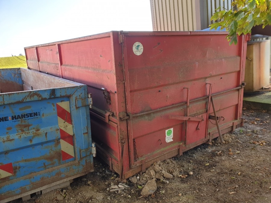 Container