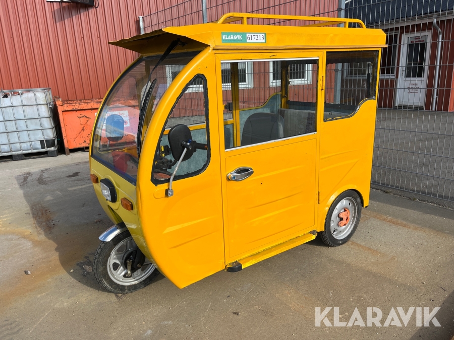Kabinescooter Carper tricycle