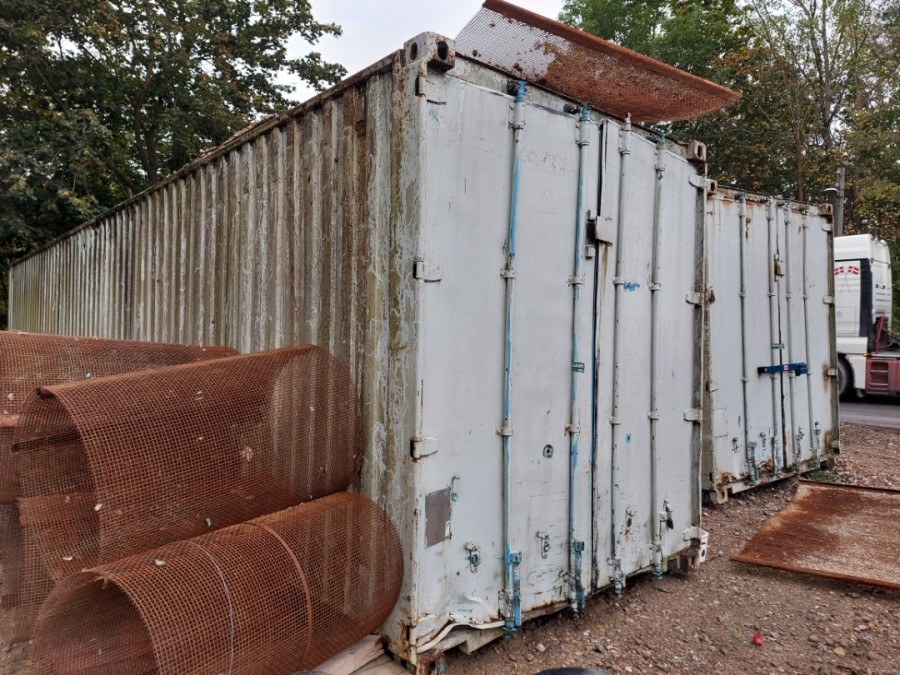 Container