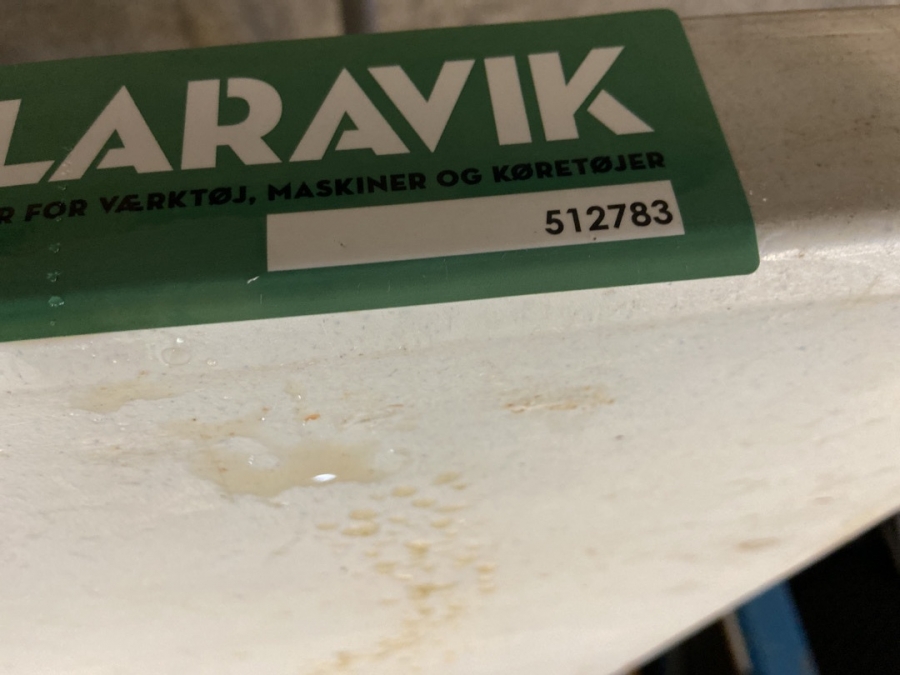 Klaravik Auktioner | Event borde plast