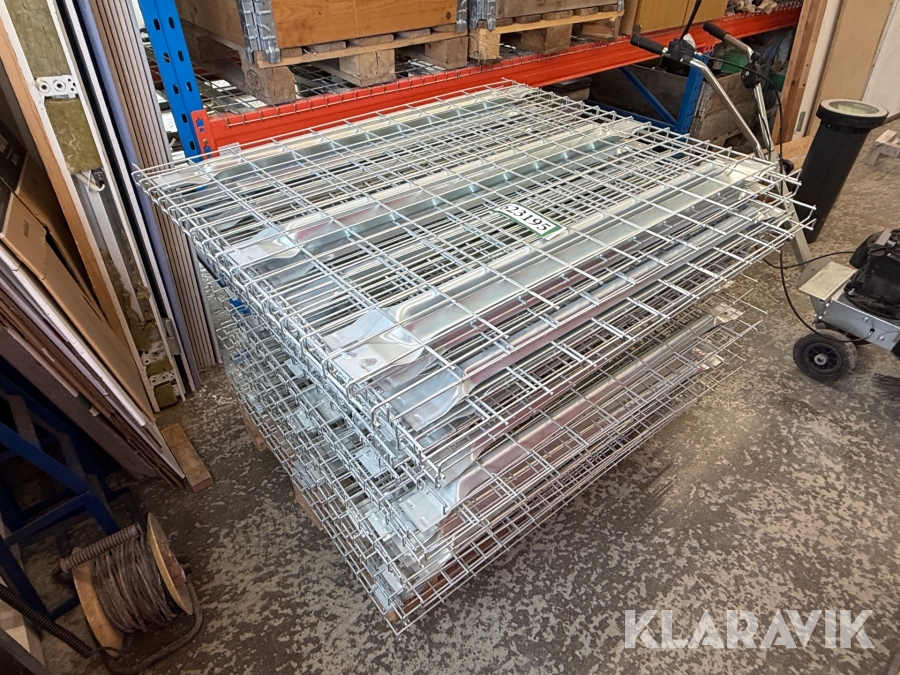 Pallereoler hylder el galvaniseret.