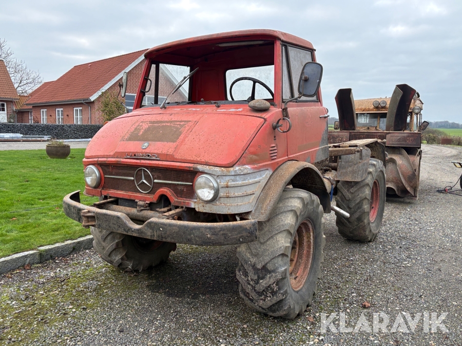 Unimog Lastbil Mercedes Benz 406.121