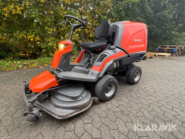 Græsslåmaskine Husqvarna RC 320Ts AWD
