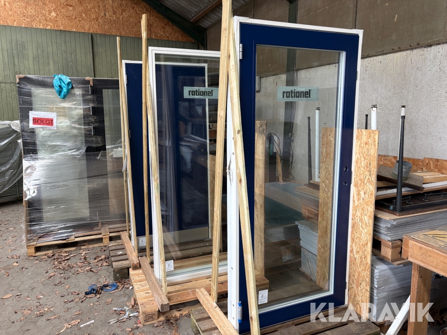 Døre og vinduer - fejlkøb står ubrugt Rationel 3 styk