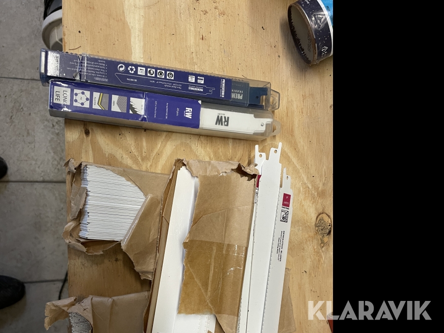 Bajonetsavsklinger Premiertools cirka 200 styk