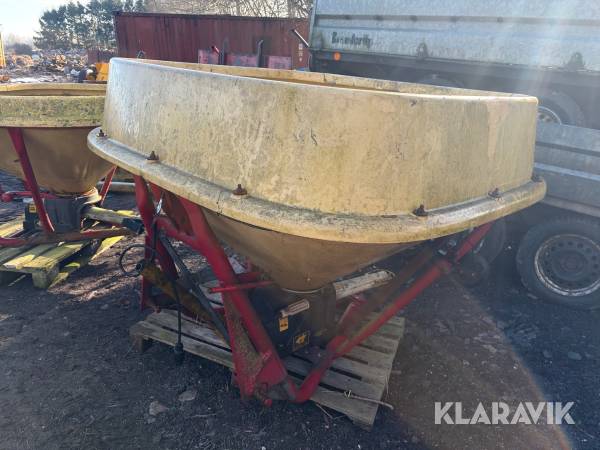 Saltspreder med PTO Vicon