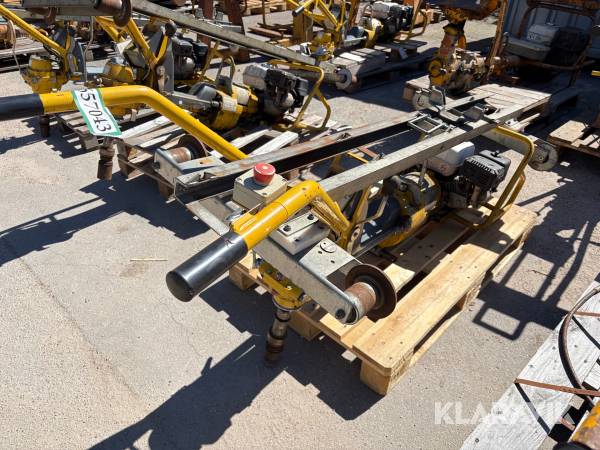 Skinneskruemaskine Robel 30.82
