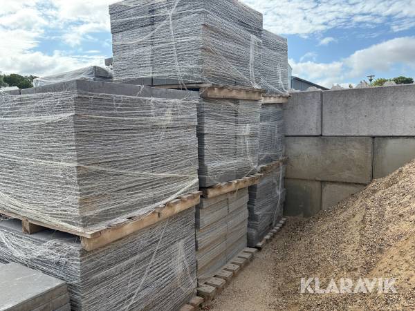 Betonfliser ca 90 m2
