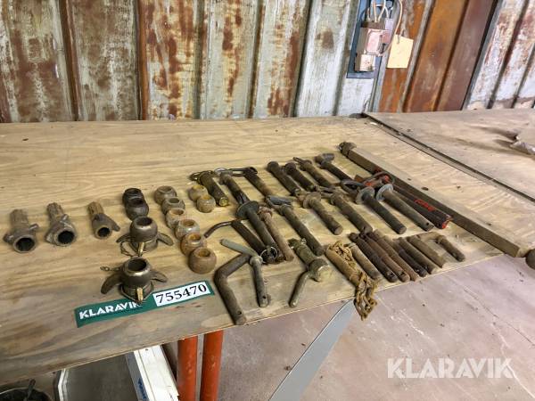 PTO og nagler - blandet lot