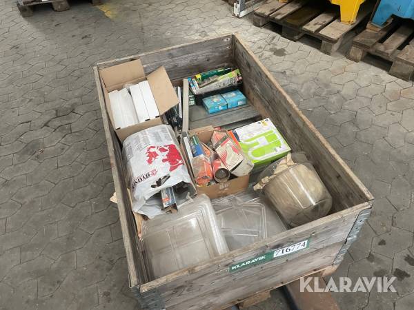 Blandet Lot med Pærer og Glas