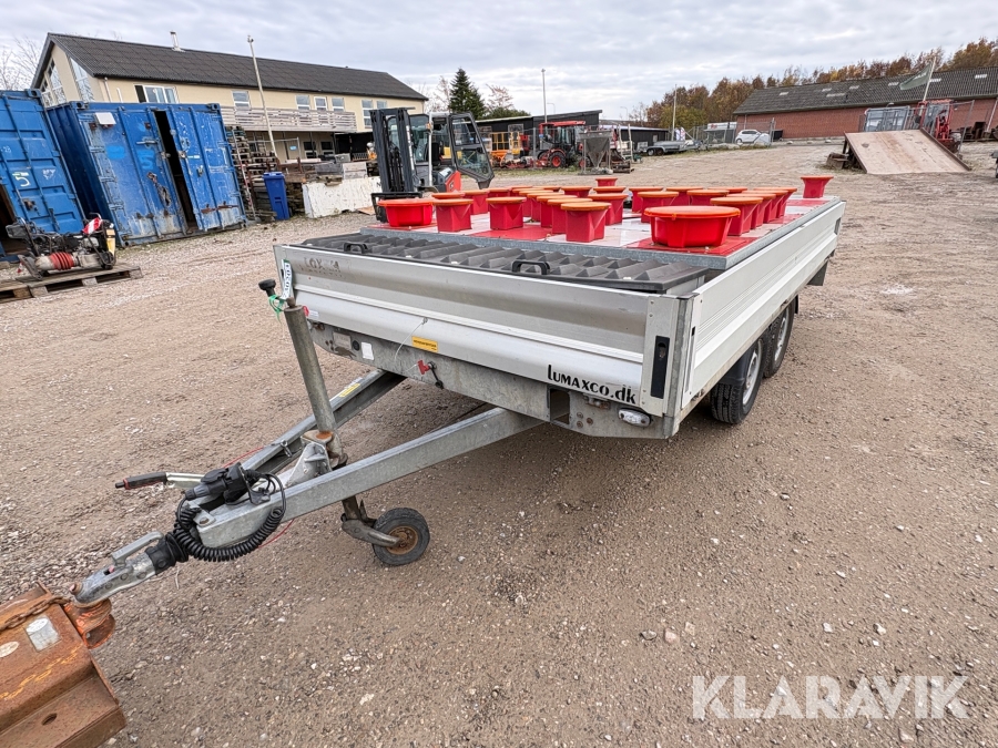 Skiltetrailer Vezeko 204