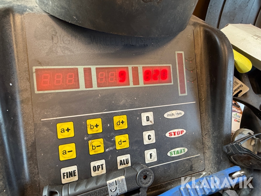 Dæk & afbalancerings maskiner Biltema