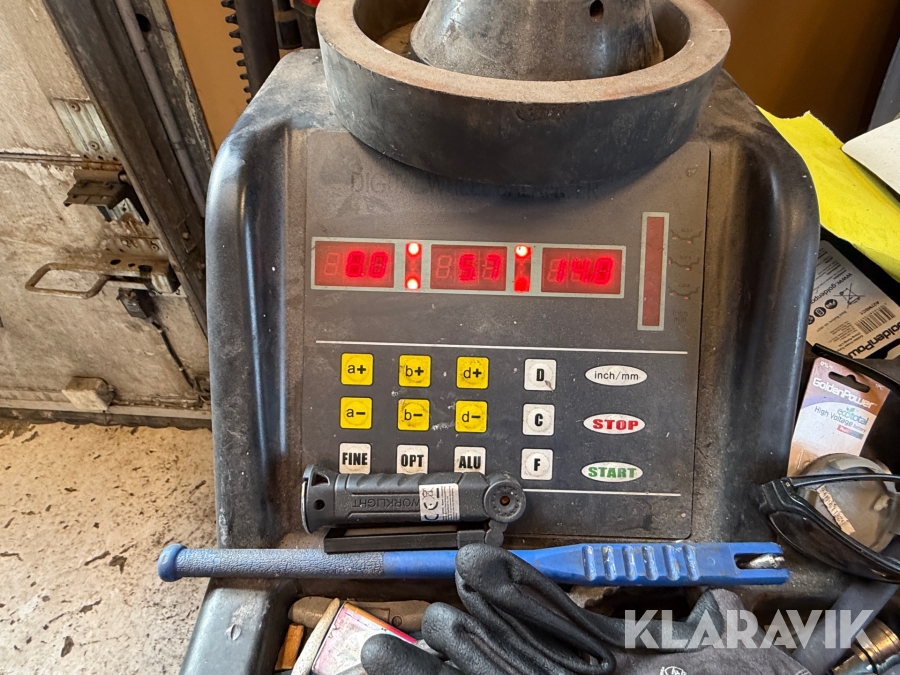 Dæk & afbalancerings maskiner Biltema