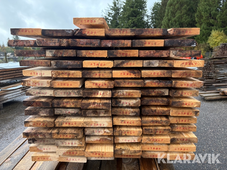 Brædder RWL 30x155x3900mm, Ikast-Brande, Klaravik auktioner