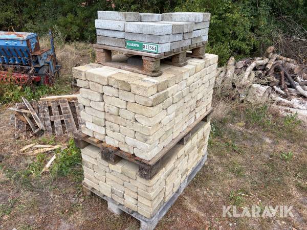 Assorterede Fliser - cirka 450 styk