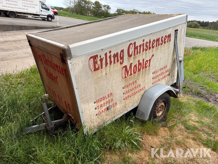 Lukket trailer VA 500 kg skal laves