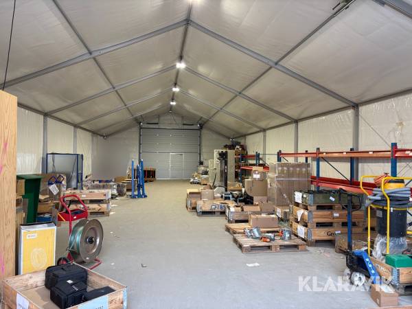 Arbejds-/lager telt 240 m2 Isoleret  med elektrisk porte O. B. Wiik A/S