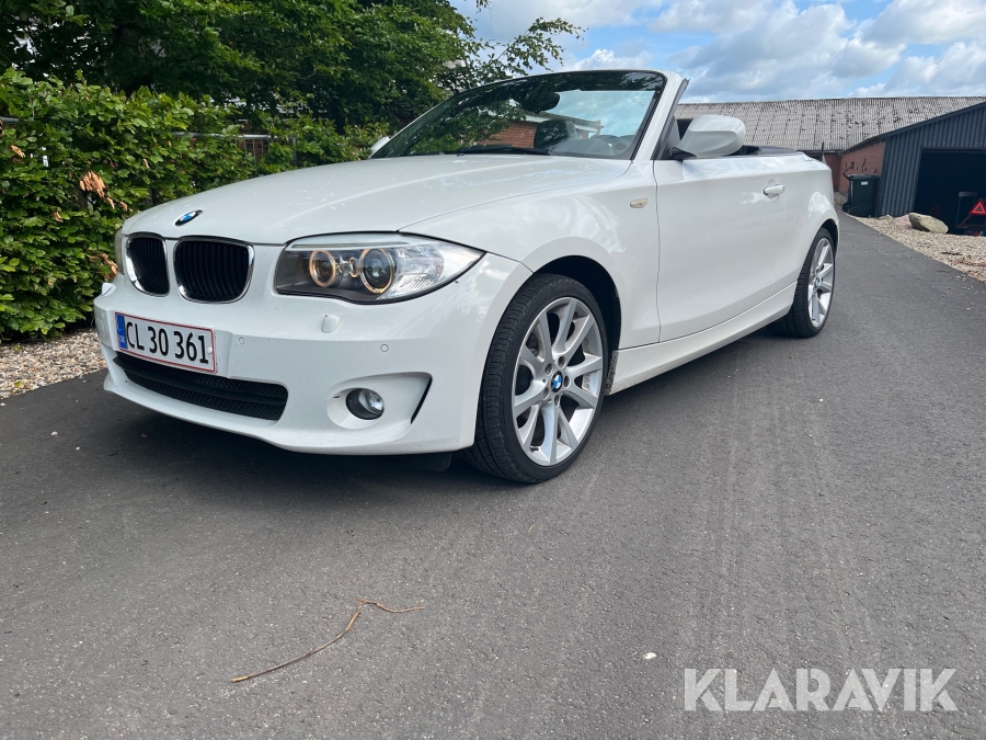 Personbil BMW 1 ER UM91 med kaleche